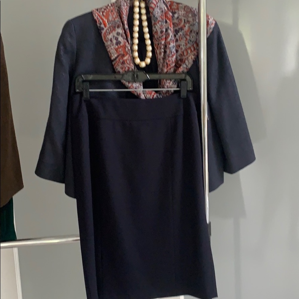 Wardrobe basic navy skirt